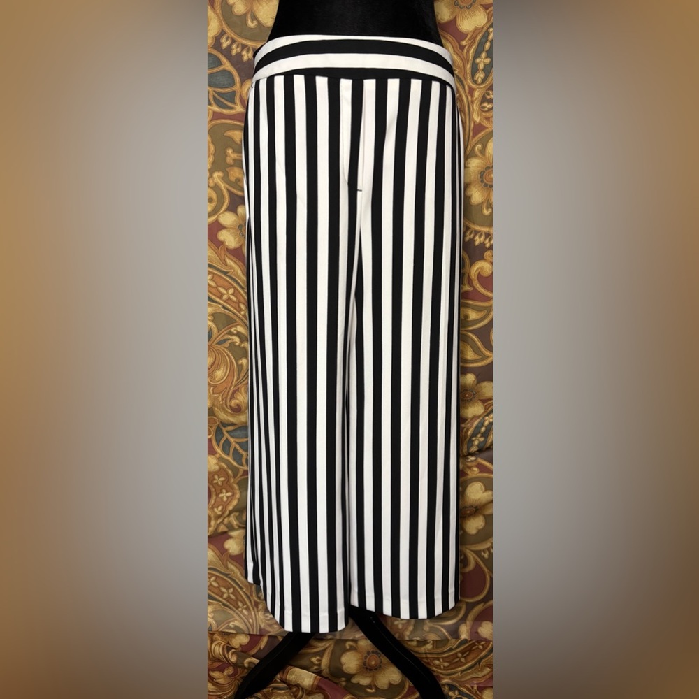 Worthington Black and White Striped Wide Leg Pants